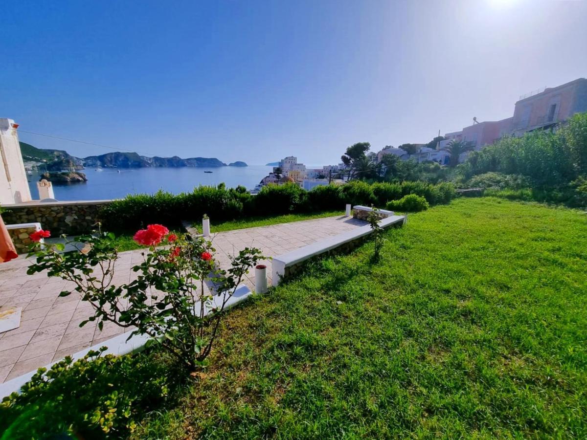 Maridea - Villa Alta Marea Ponza Esterno foto
