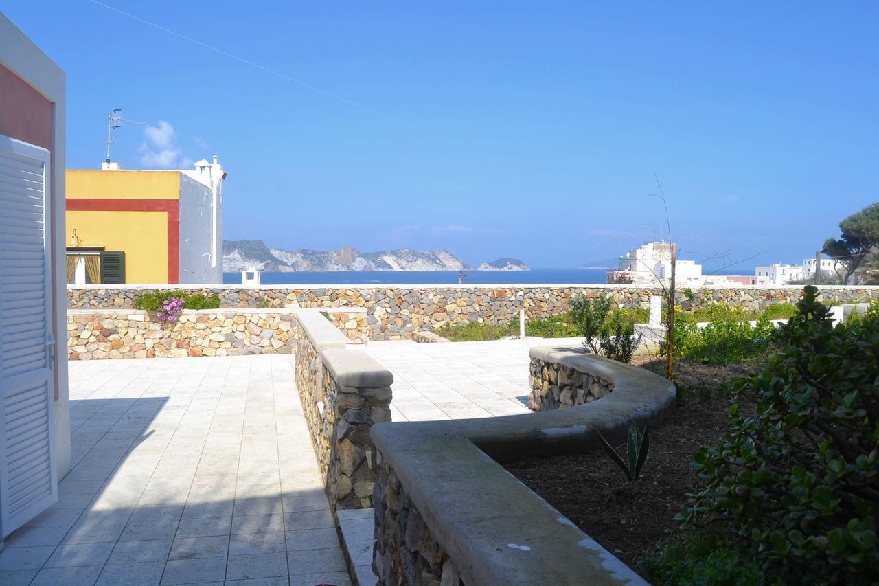 Maridea - Villa Alta Marea Ponza Esterno foto