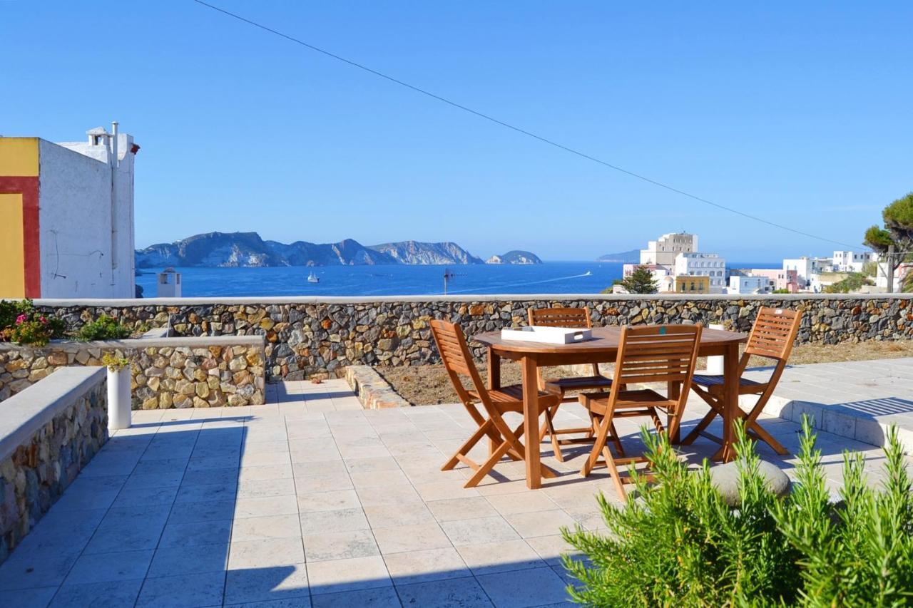 Maridea - Villa Alta Marea Ponza Esterno foto